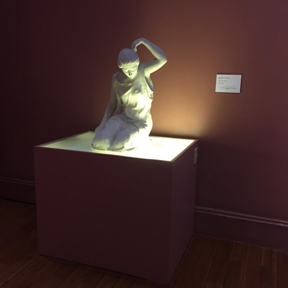 Meet your Posher, Dindi - Picture 1 of 1